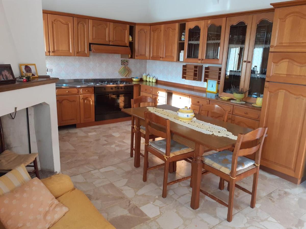 B&B Anna Piscinas Kültér fotó