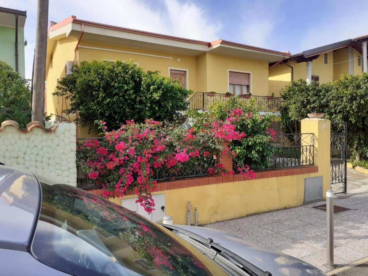 B&B Anna Piscinas Kültér fotó