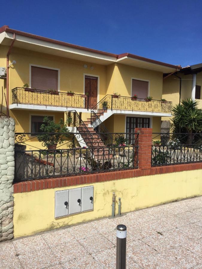 B&B Anna Piscinas Kültér fotó
