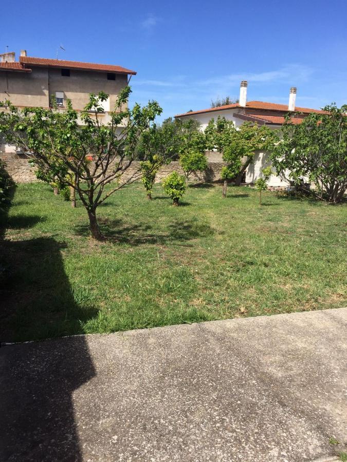 B&B Anna Piscinas Kültér fotó